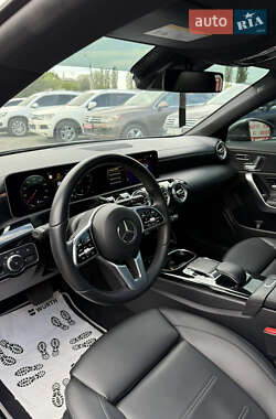 Седан Mercedes-Benz CLA-Class 2020 в 