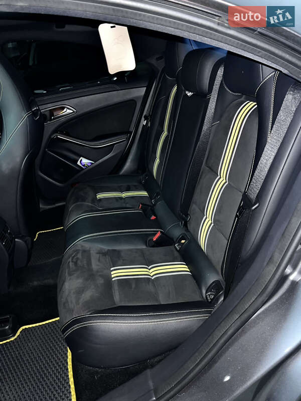 Седан Mercedes-Benz CLA-Class 2014 в Києві