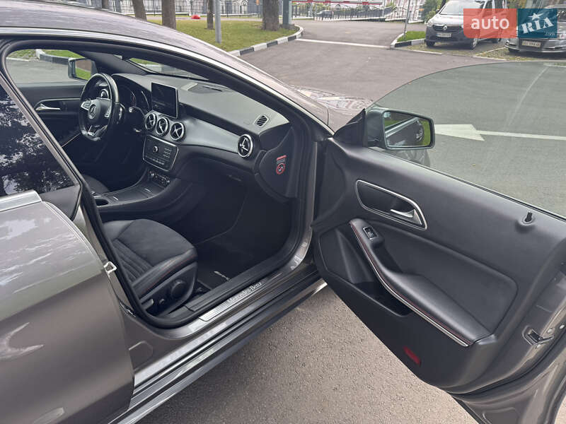 Седан Mercedes-Benz CLA-Class 2015 в Харькове