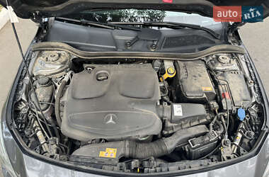 Седан Mercedes-Benz CLA-Class 2015 в 