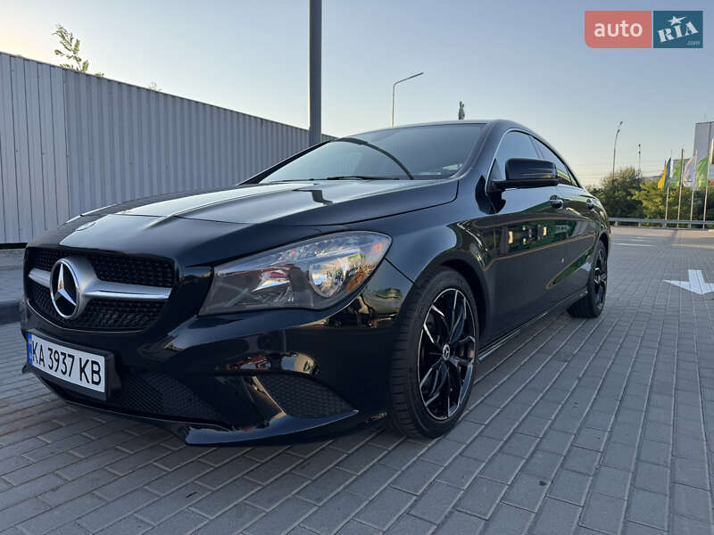 Седан Mercedes-Benz CLA-Class 2015 в Киеве