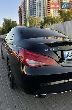 Седан Mercedes-Benz CLA-Class 2015 в 