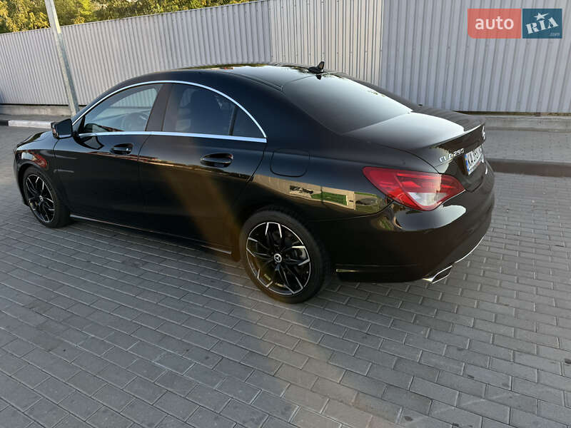 Седан Mercedes-Benz CLA-Class 2015 в Киеве