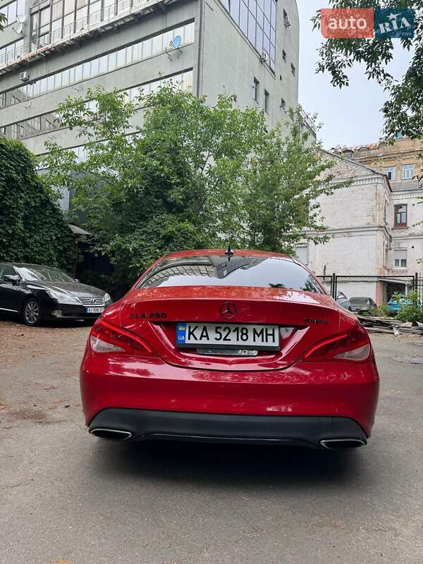 Седан Mercedes-Benz CLA-Class 2017 в Киеве