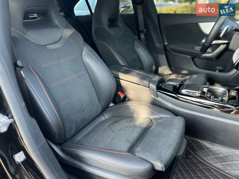 Седан Mercedes-Benz CLA-Class 2022 в Києві