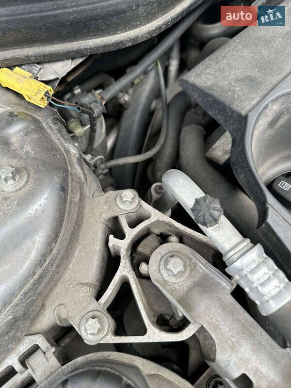 Седан Mercedes-Benz CLA-Class 2014 в Киеве фото 59 Седан Mercedes-Benz CLA-Class 2014 в Киеве