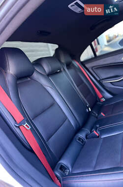 Седан Mercedes-Benz CLA-Class 2014 в 