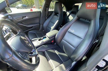 Седан Mercedes-Benz CLA-Class 2016 в 