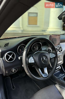 Седан Mercedes-Benz CLA-Class 2017 в 