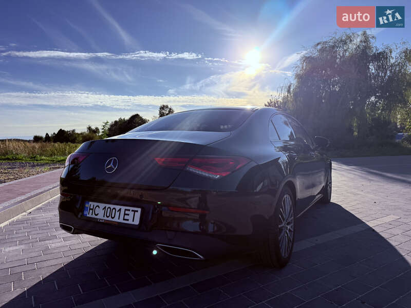 Седан Mercedes-Benz CLA-Class 2019 в Львові