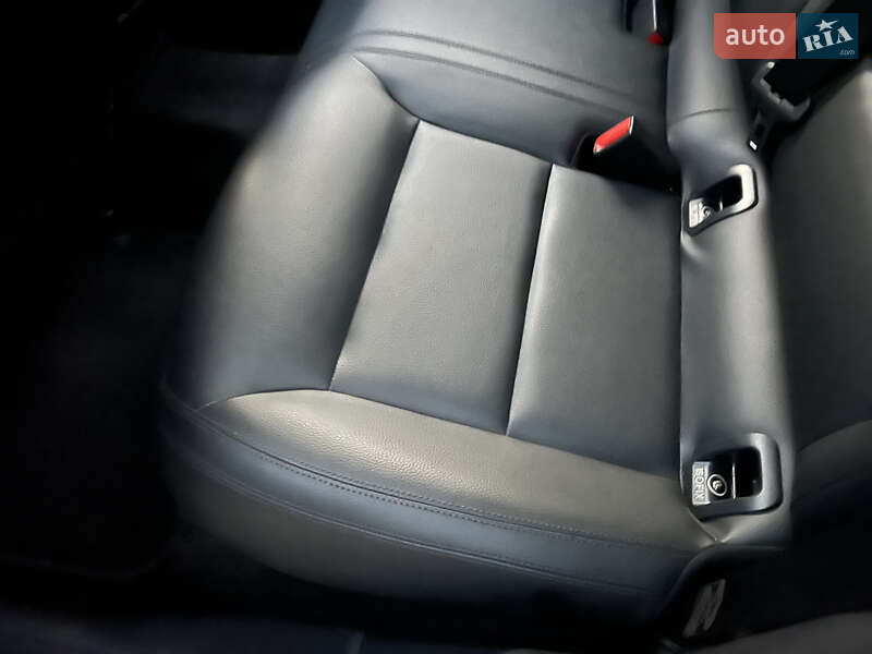 Седан Mercedes-Benz CLA-Class 2013 в Киеве