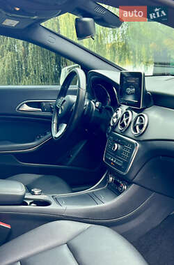 Седан Mercedes-Benz CLA-Class 2015 в 