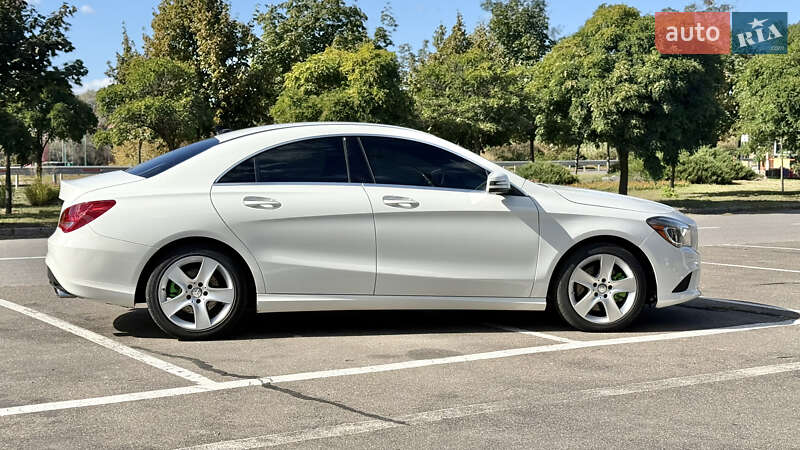 Седан Mercedes-Benz CLA-Class 2015 в Києві