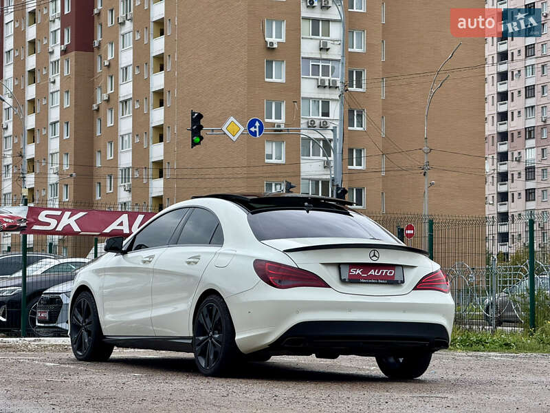 Седан Mercedes-Benz CLA-Class 2016 в Киеве