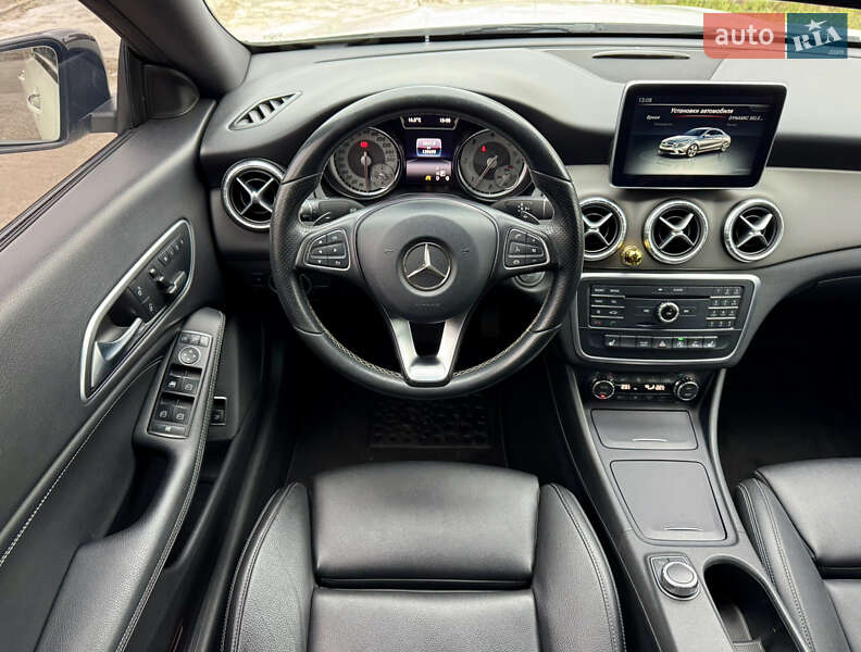 Седан Mercedes-Benz CLA-Class 2016 в Киеве