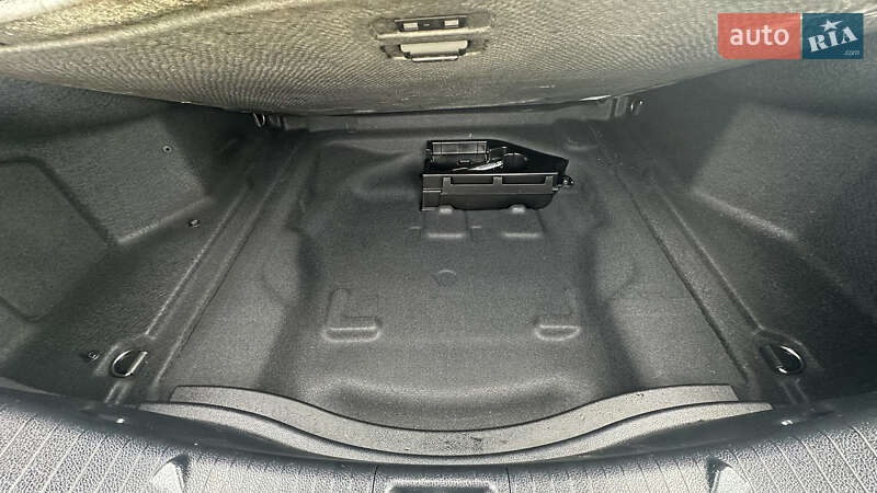 Седан Mercedes-Benz CLA-Class 2014 в Дубно