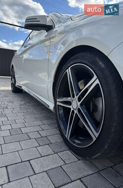 Седан Mercedes-Benz CLA-Class 2015 в 