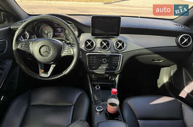 Седан Mercedes-Benz CLA-Class 2015 в 