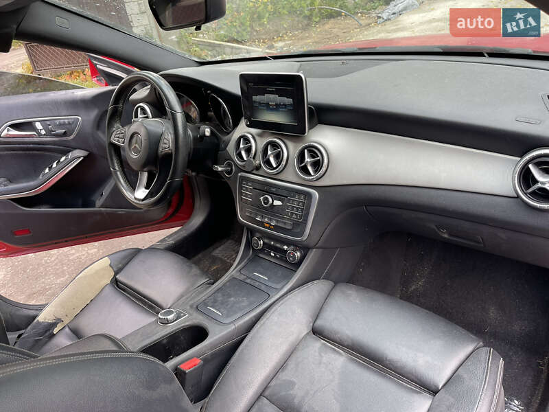 Седан Mercedes-Benz CLA-Class 2015 в Ровно фото 4 Седан Mercedes-Benz CLA-Class 2015 в Ровно