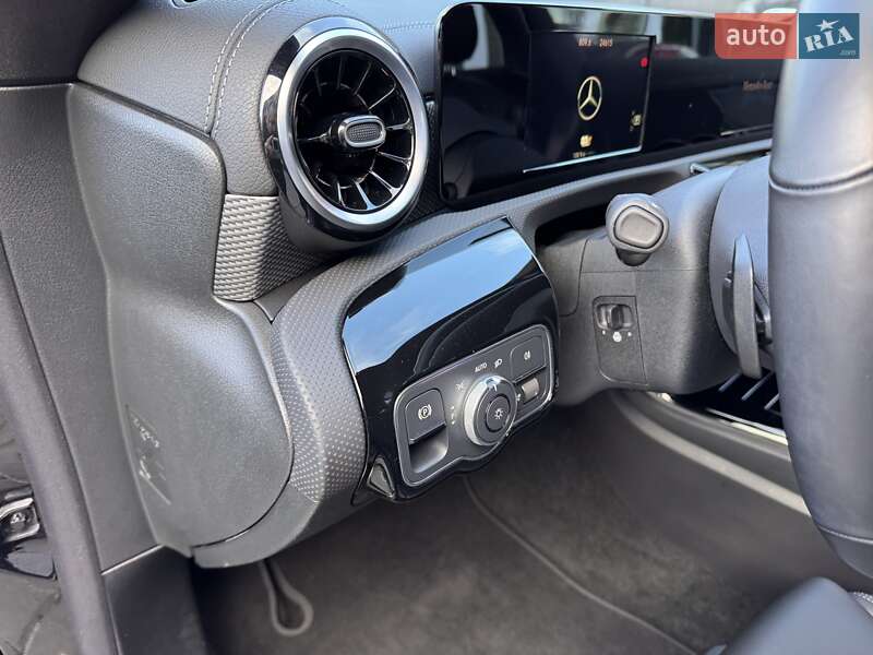 Седан Mercedes-Benz CLA-Class 2022 в Одессе
