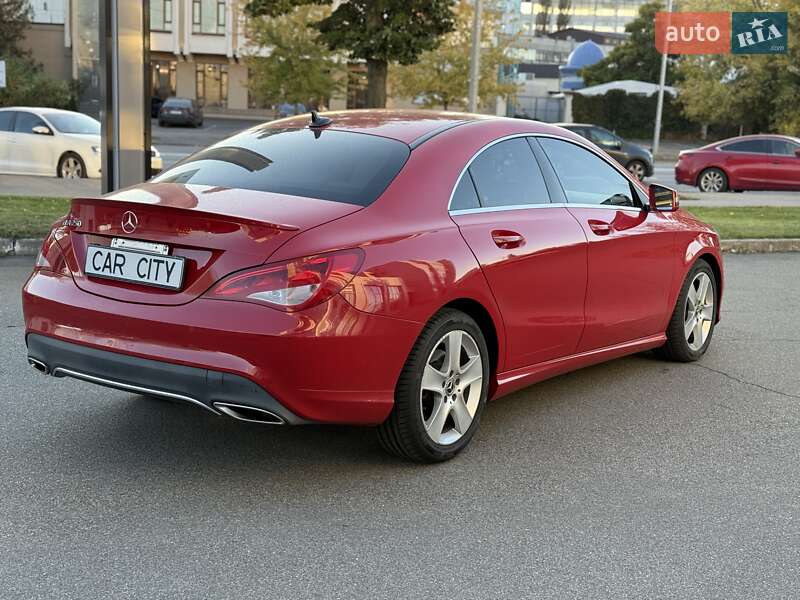 Седан Mercedes-Benz CLA-Class 2018 в Києві