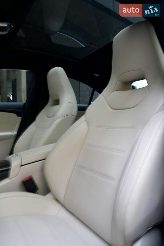 Седан Mercedes-Benz CLA-Class 2020 в Києві