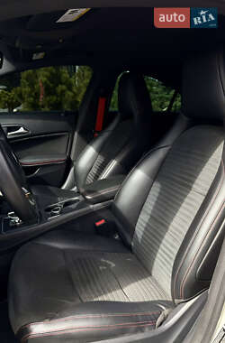 Седан Mercedes-Benz CLA-Class 2014 в 