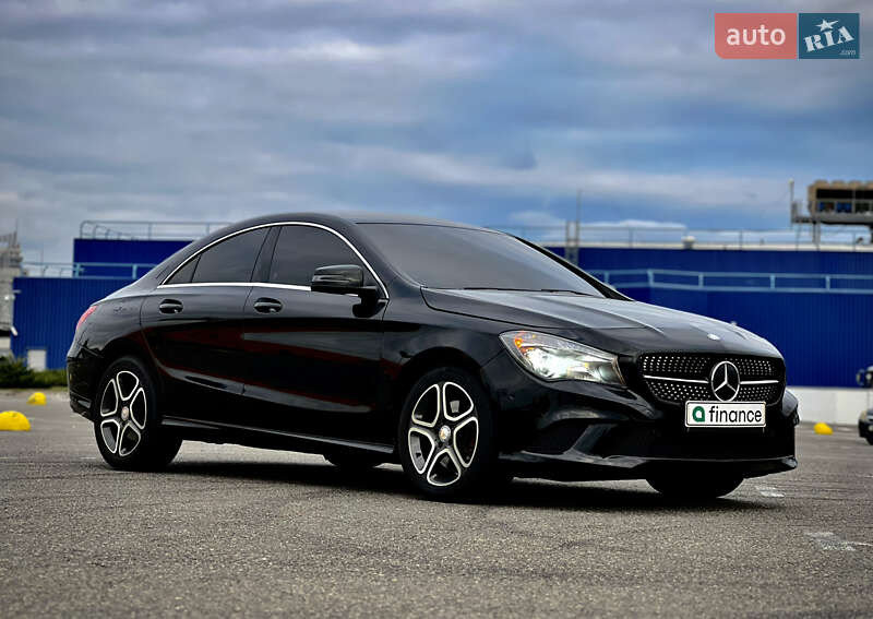 Седан Mercedes-Benz CLA-Class 2015 в Киеве
