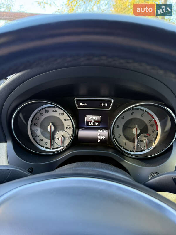 Седан Mercedes-Benz CLA-Class 2013 в Запоріжжі фото 13 Седан Mercedes-Benz CLA-Class 2013 в Запоріжжі