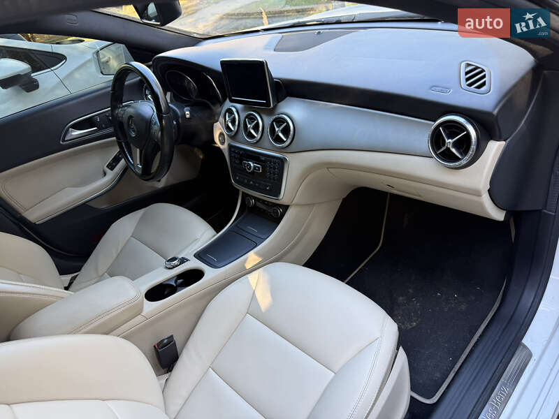 Седан Mercedes-Benz CLA-Class 2013 в Запоріжжі фото 18 Седан Mercedes-Benz CLA-Class 2013 в Запоріжжі