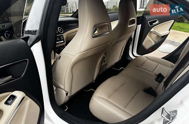 Седан Mercedes-Benz CLA-Class 2018 в  фото 14 Седан Mercedes-Benz CLA-Class 2018 в