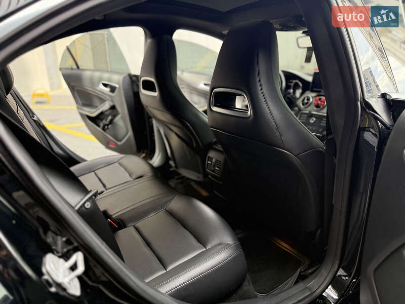 Седан Mercedes-Benz CLA-Class 2015 в Львові фото 18 Седан Mercedes-Benz CLA-Class 2015 в Львові