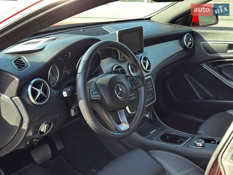 Седан Mercedes-Benz CLA-Class 2016 в Львові фото 21 Седан Mercedes-Benz CLA-Class 2016 в Львові