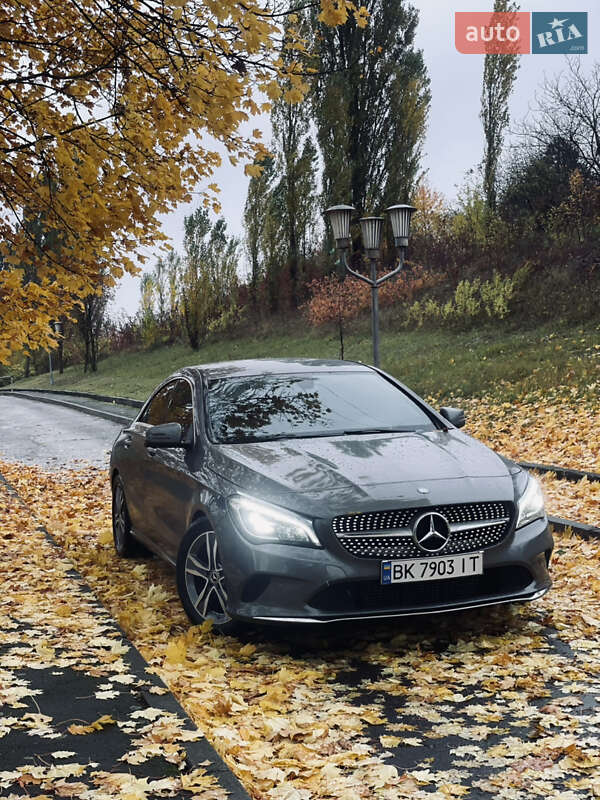 Седан Mercedes-Benz CLA-Class 2018 в Рівному фото 3 Седан Mercedes-Benz CLA-Class 2018 в Рівному