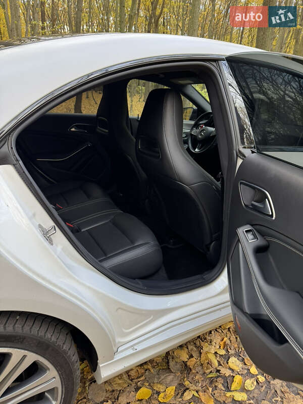 Седан Mercedes-Benz CLA-Class 2018 в Луцке фото 14 Седан Mercedes-Benz CLA-Class 2018 в Луцке