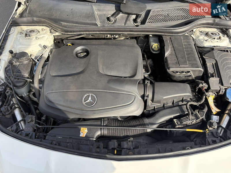 Седан Mercedes-Benz CLA-Class 2014 в Києві фото 22 Седан Mercedes-Benz CLA-Class 2014 в Києві