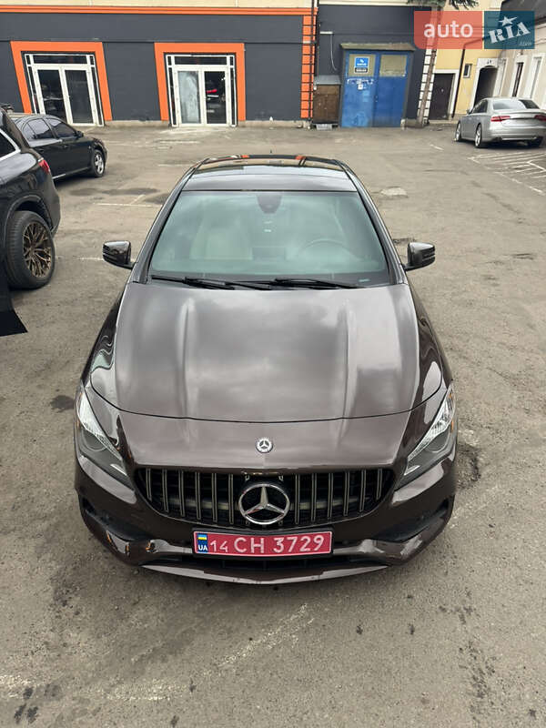 Седан Mercedes-Benz CLA-Class 2015 в Львові фото Седан Mercedes-Benz CLA-Class 2015 в Львові