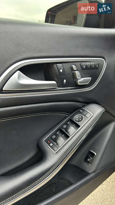 Седан Mercedes-Benz CLA-Class 2016 в Киеве фото 16 Седан Mercedes-Benz CLA-Class 2016 в Киеве