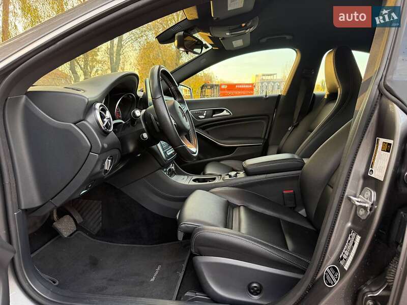 Седан Mercedes-Benz CLA-Class 2018 в Києві