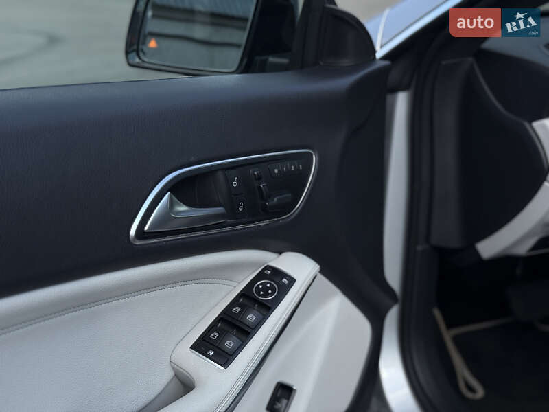 Седан Mercedes-Benz CLA-Class 2014 в Києві