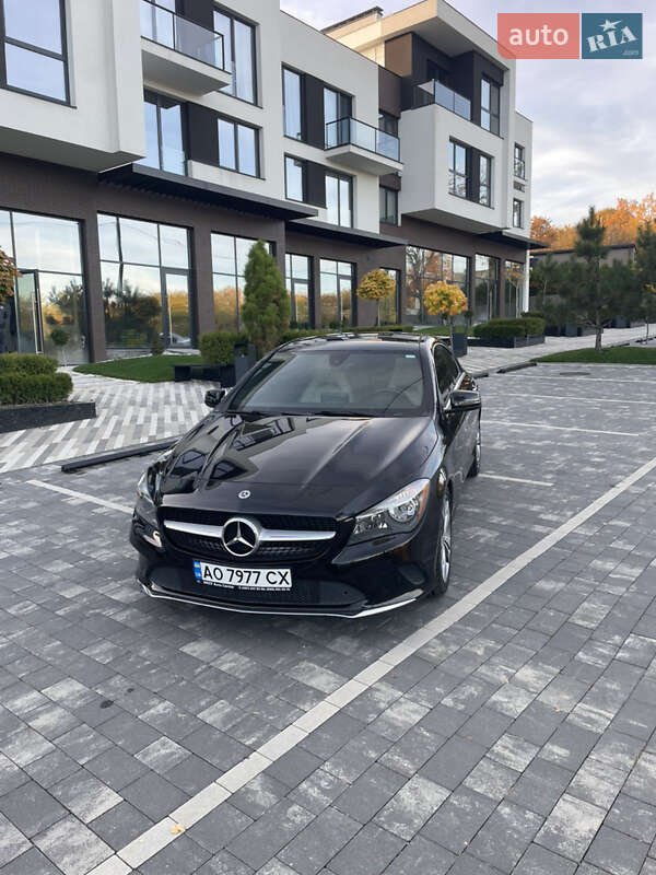 Седан Mercedes-Benz CLA-Class 2017 в Ужгороде