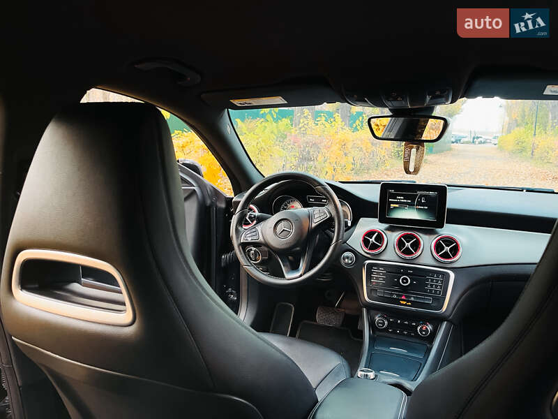 Седан Mercedes-Benz CLA-Class 2015 в Киеве фото 21 Седан Mercedes-Benz CLA-Class 2015 в Киеве