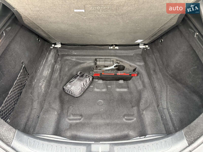 Универсал Mercedes-Benz CLA-Class 2017 в Киеве фото 39 Универсал Mercedes-Benz CLA-Class 2017 в Киеве