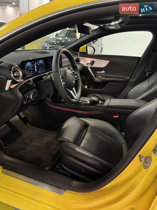 Седан Mercedes-Benz CLA-Class 2020 в Киеве