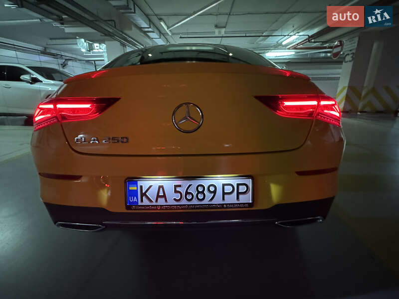 Седан Mercedes-Benz CLA-Class 2020 в Киеве