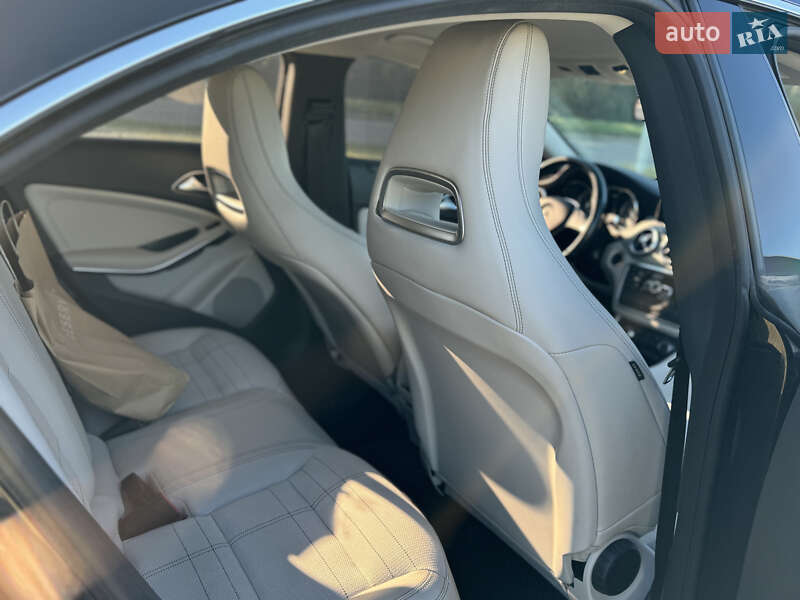 Седан Mercedes-Benz CLA-Class 2014 в Львове