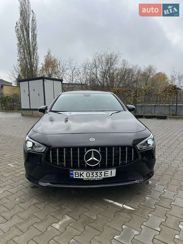 Седан Mercedes-Benz CLA-Class 2019 в Киеве фото 2 Седан Mercedes-Benz CLA-Class 2019 в Киеве