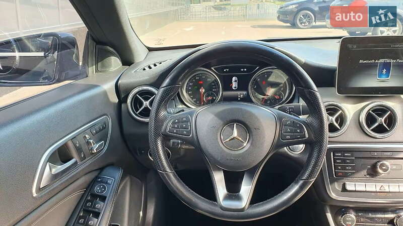 Седан Mercedes-Benz CLA-Class 2018 в Киеве фото 18 Седан Mercedes-Benz CLA-Class 2018 в Киеве
