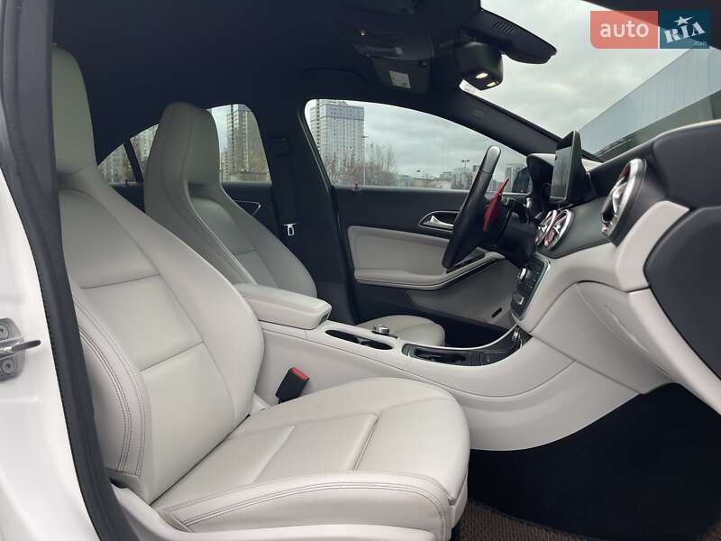 Седан Mercedes-Benz CLA-Class 2019 в Києві фото 33 Седан Mercedes-Benz CLA-Class 2019 в Києві