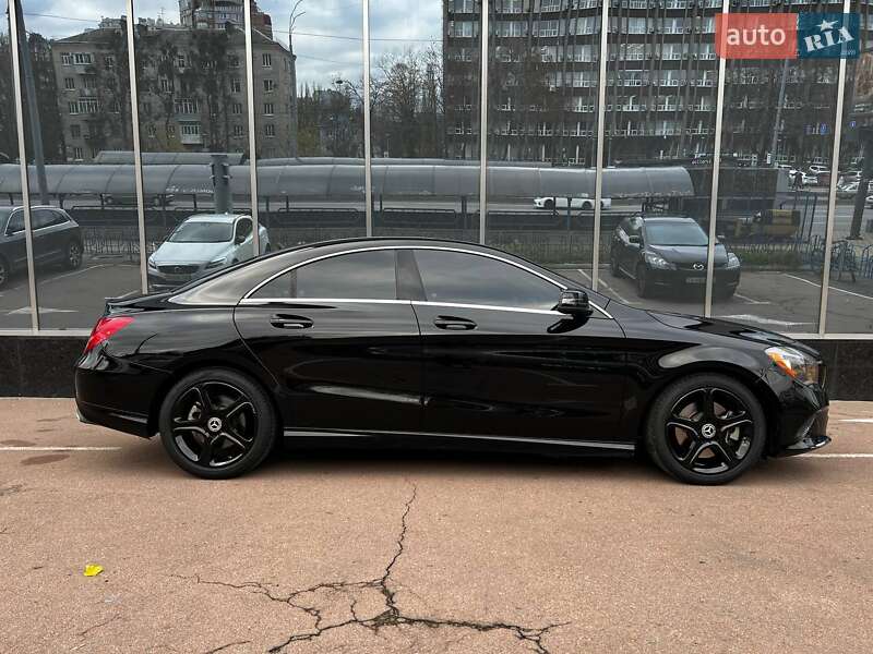 Седан Mercedes-Benz CLA-Class 2018 в Києві